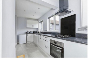 3 Bedroom House in Loughborough